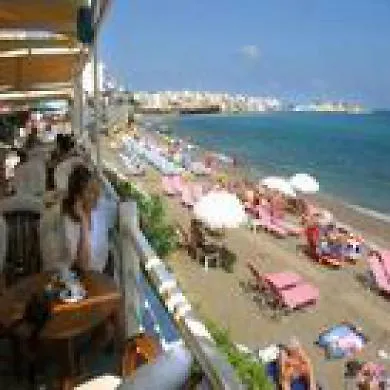 Flisvos Beach (Adults Only) Apartment Rethymno  2*, Rethymno (Crete)