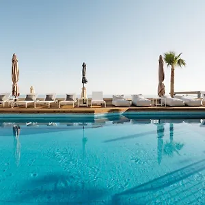 4* Отель Petradi Lounge